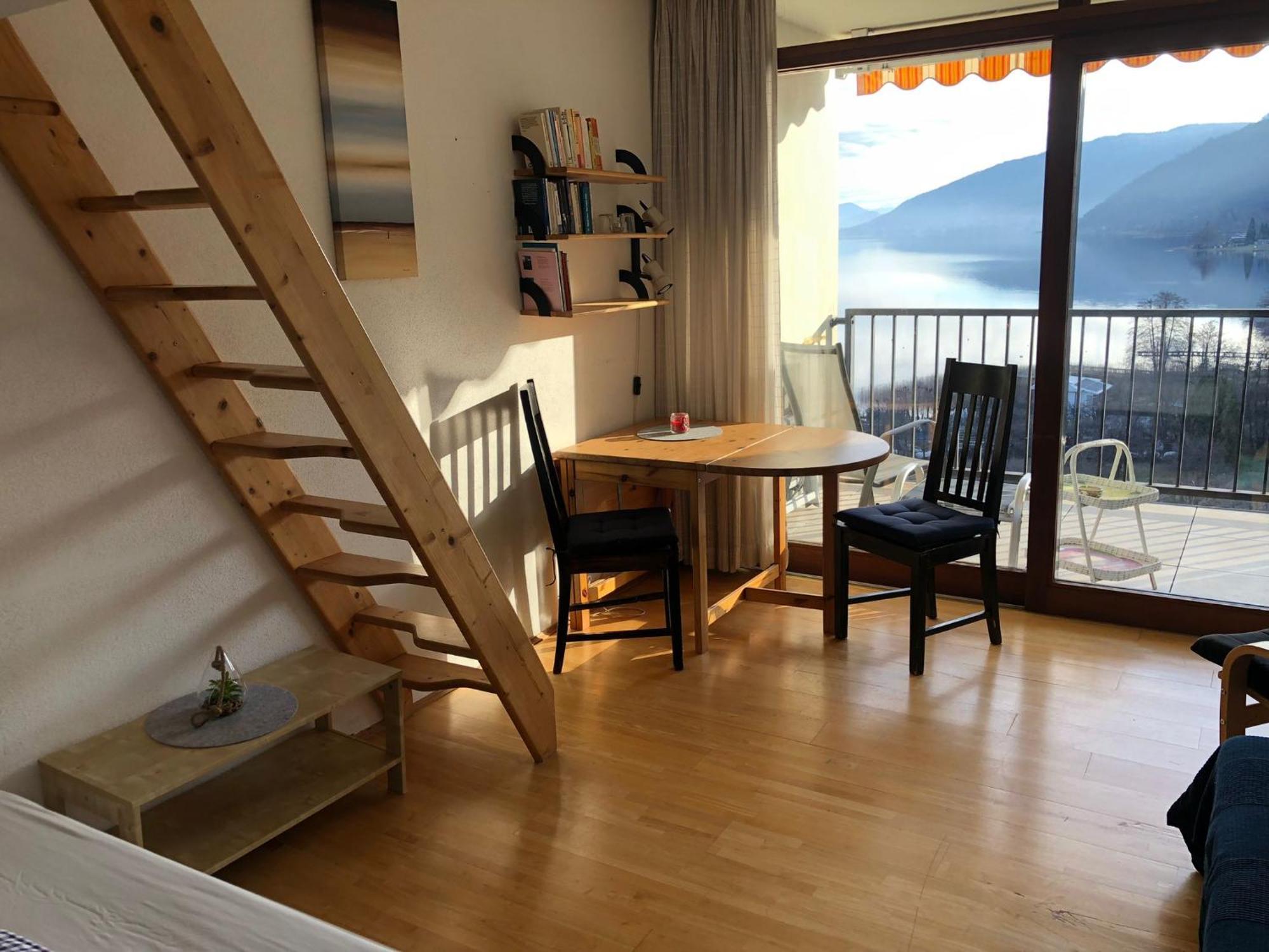 Appartement Mit Seeblick Am Ossiacher See Villach Esterno foto