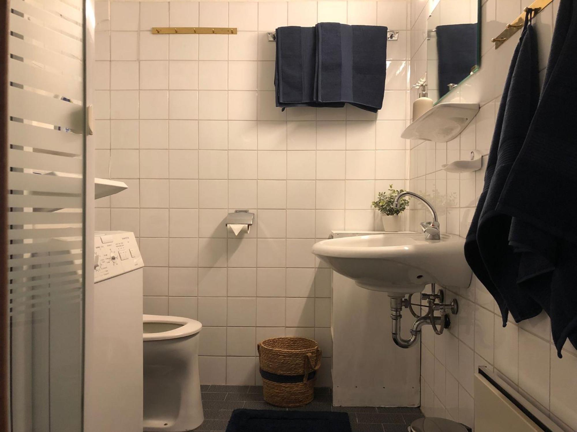 Appartement Mit Seeblick Am Ossiacher See Villach Esterno foto