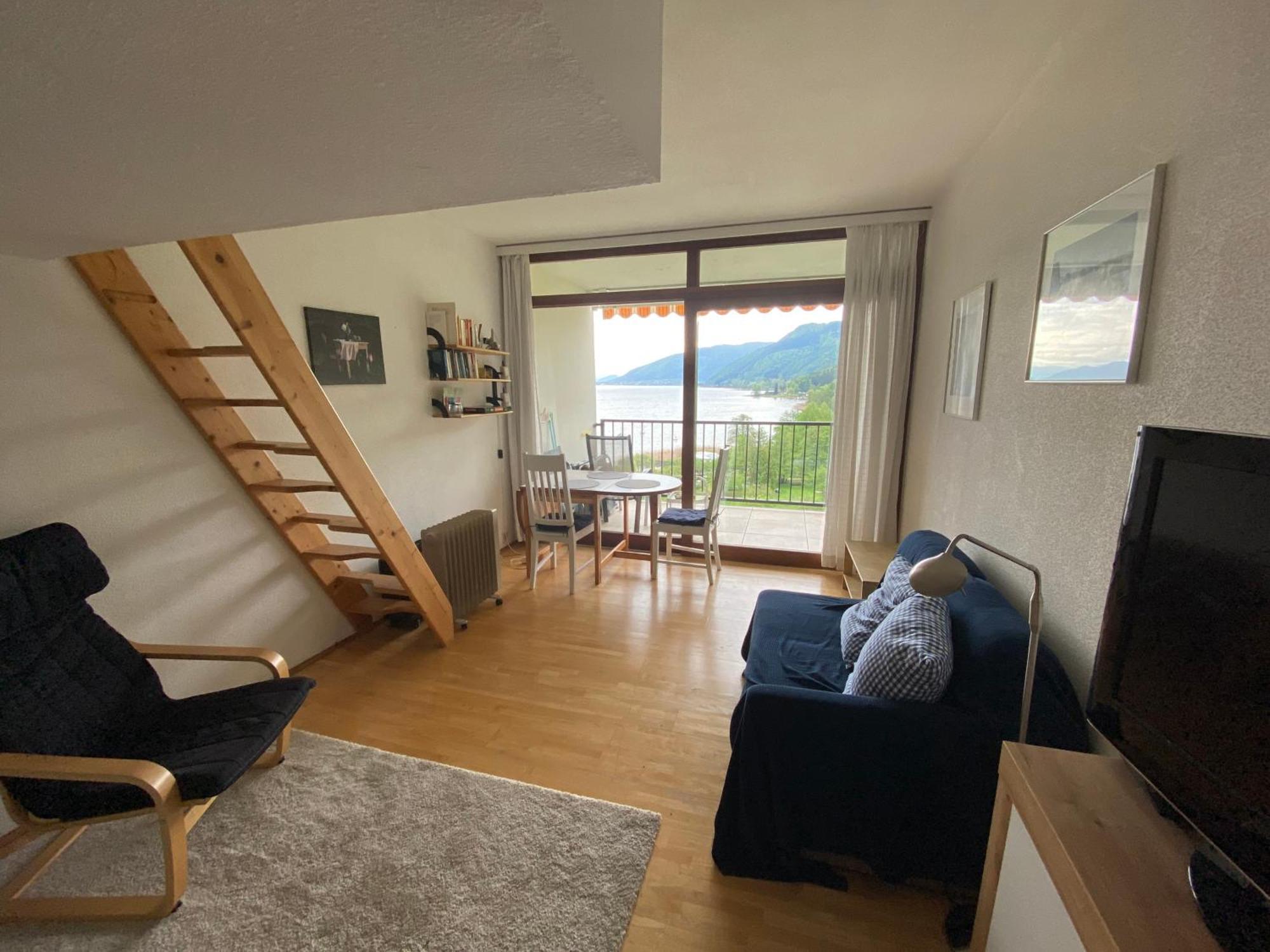 Appartement Mit Seeblick Am Ossiacher See Villach Esterno foto